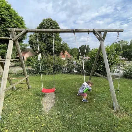 Kraemersbug - Fuer Familien Mit Kleinen Kindern Daire Simmershofen